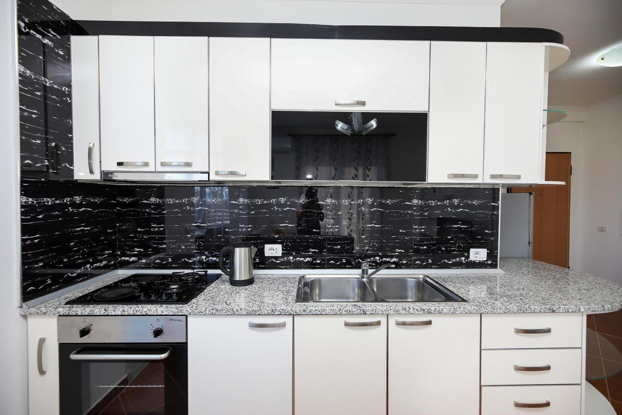 Jimi Apartments 2 Vlore Bagian luar foto