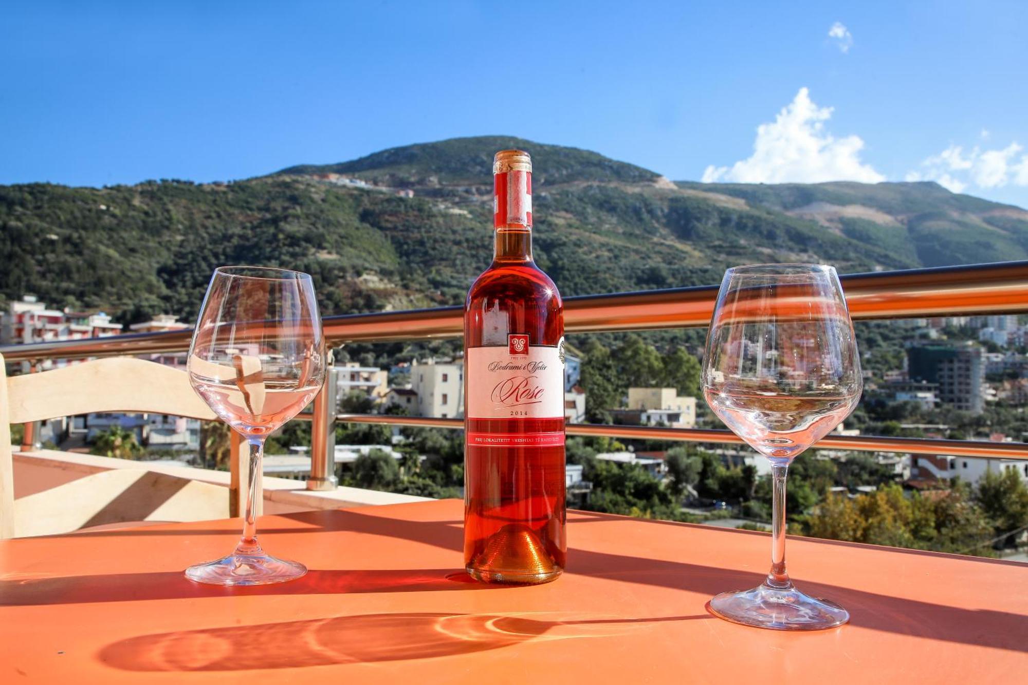 Jimi Apartments 2 Vlore Bagian luar foto