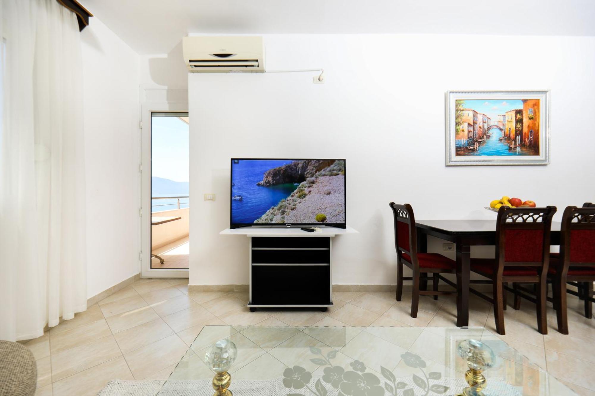 Jimi Apartments 2 Vlore Bagian luar foto